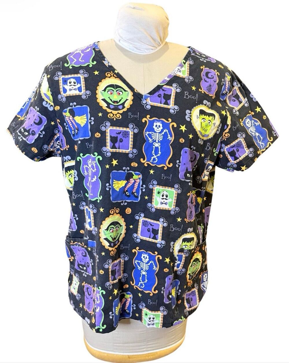 SB Scrubs Halloween Scrub Top Uniform Large V-Neck